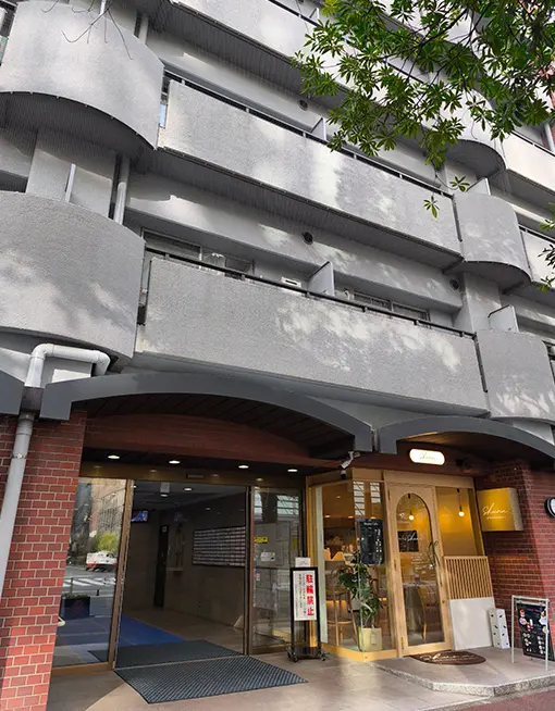 福岡大名2号店の店内・外観